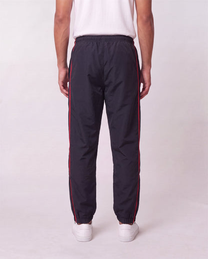 Nike Man United Trackpants back view, XL, 90s vintage, PrimeSupply